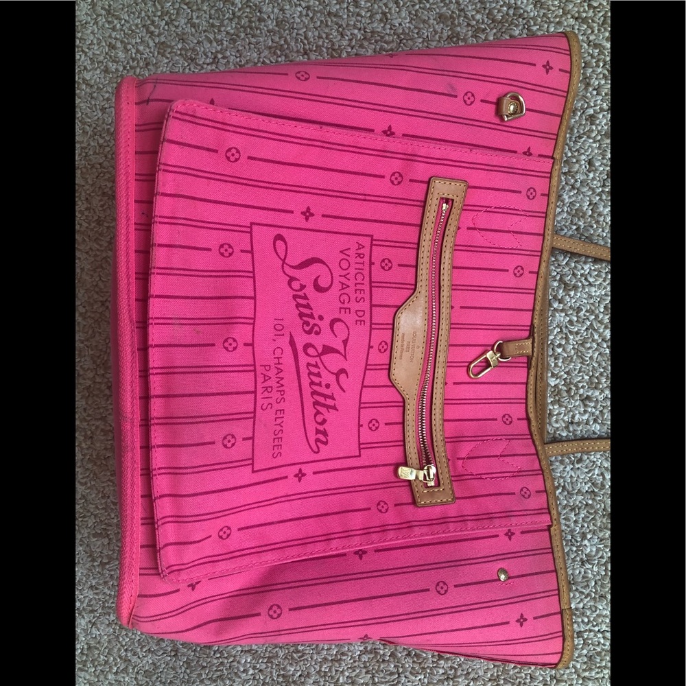 Sprouse extra photo interior